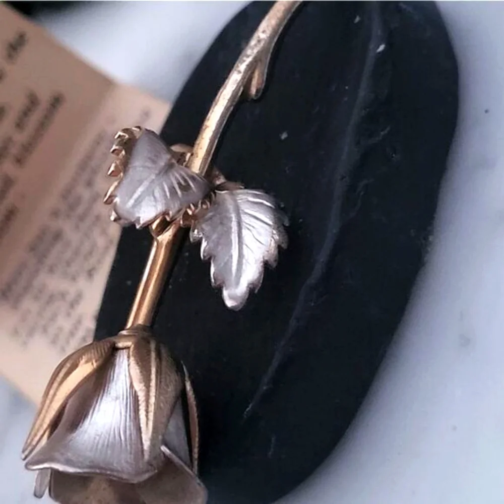 Giovanni Vintage Rose Brooch - Picture 4 of 7